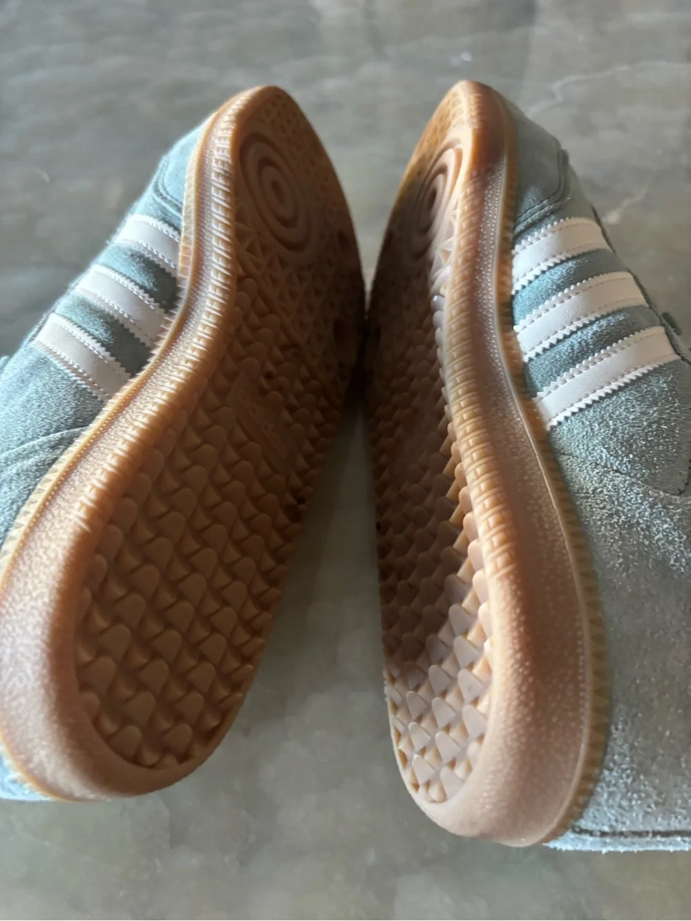 adidas classic low